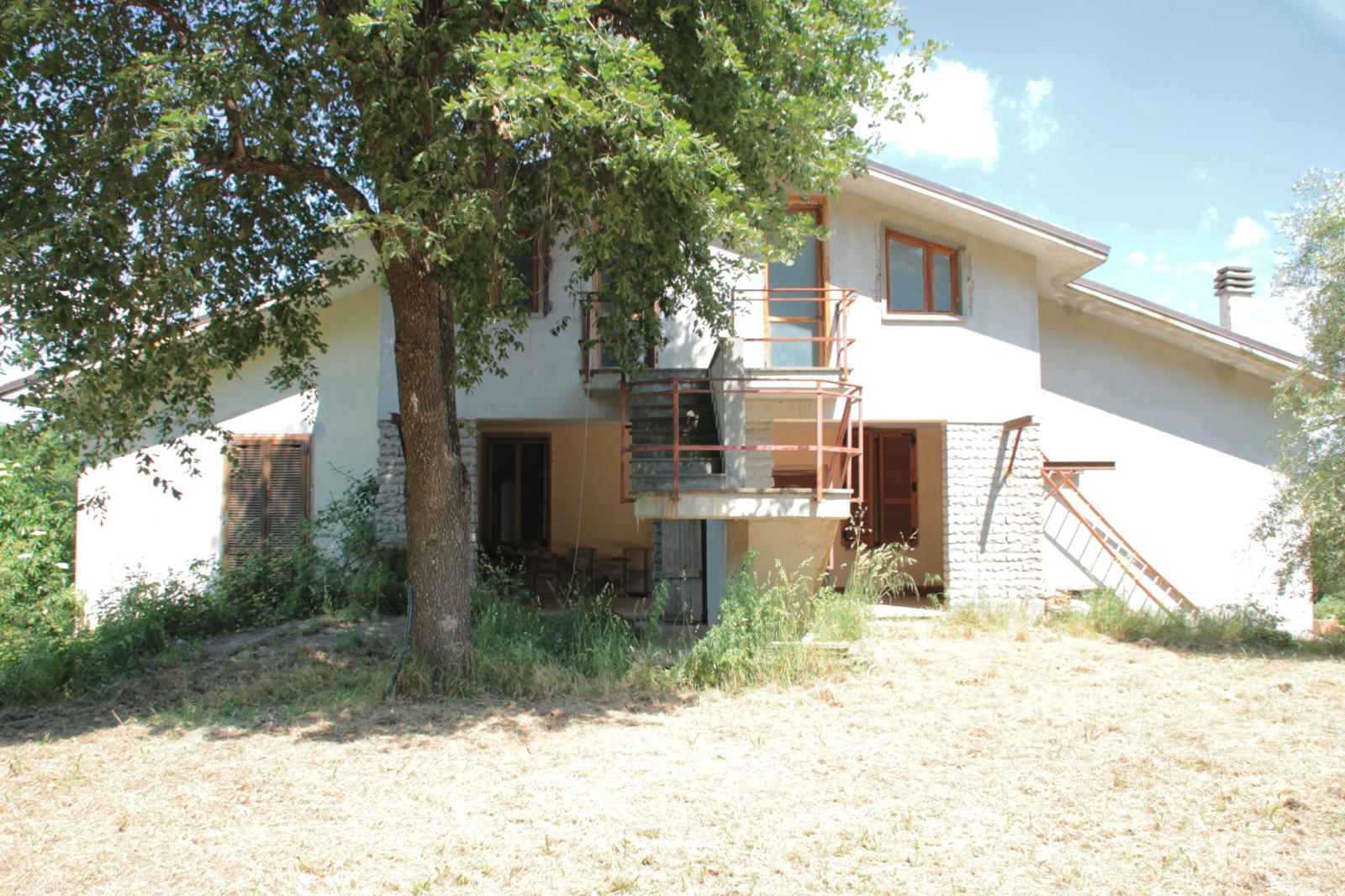 Villa in vendita a Fornacchia, Soriano nel Cimino - Villa in Vendita a Vitorchiano con Terreno e Ampi Spazi – Da Ultimare
