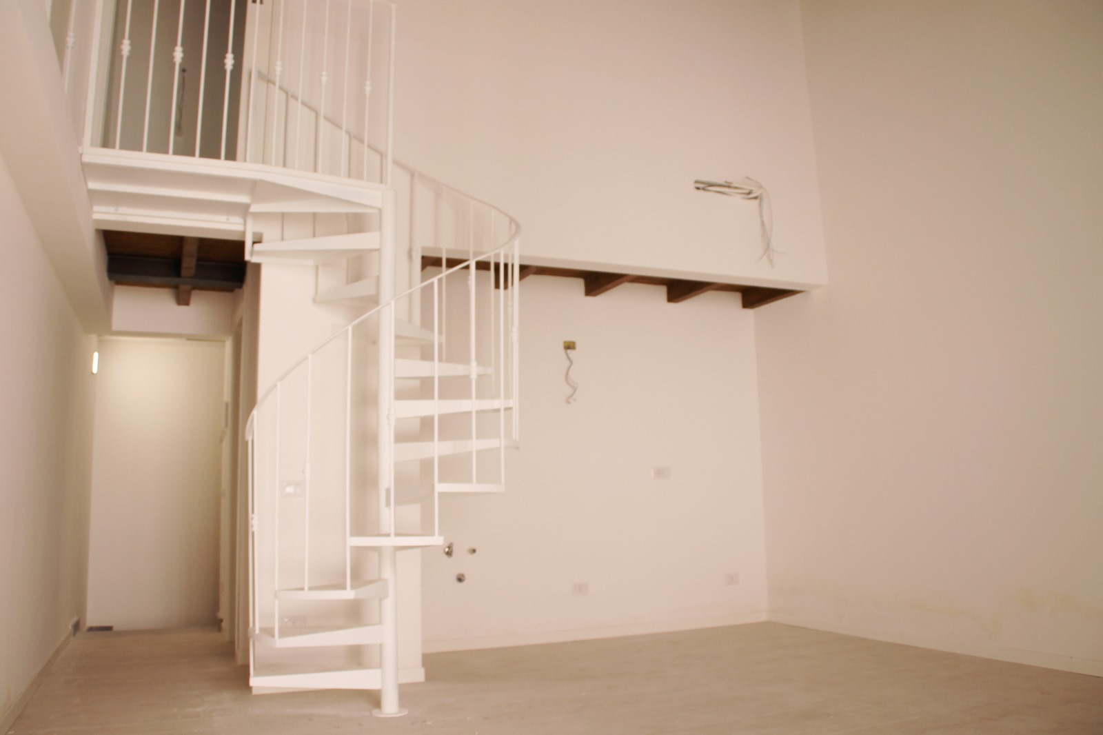 Struttura Indipendente in vendita a Viterbo Centro, Viterbo - Agenzia Immobiliare Viterbo - Anteprima 17