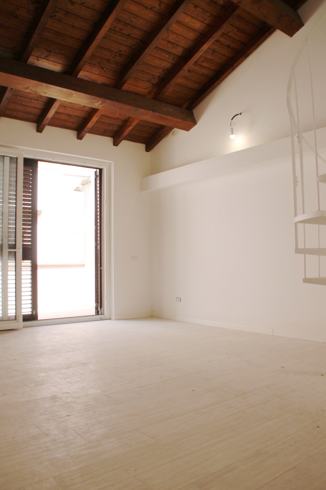 Struttura Indipendente in vendita a Viterbo Centro, Viterbo - Agenzia Immobiliare Viterbo - Anteprima 23