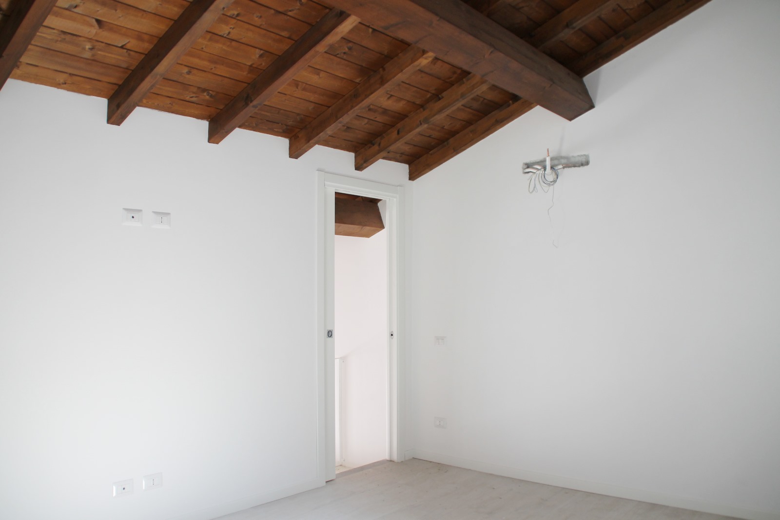 Struttura Indipendente in vendita a Viterbo Centro, Viterbo - Agenzia Immobiliare Viterbo - Anteprima 26